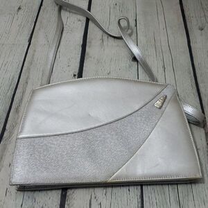 Vintage Metallic Silver Structured Shoulder purse